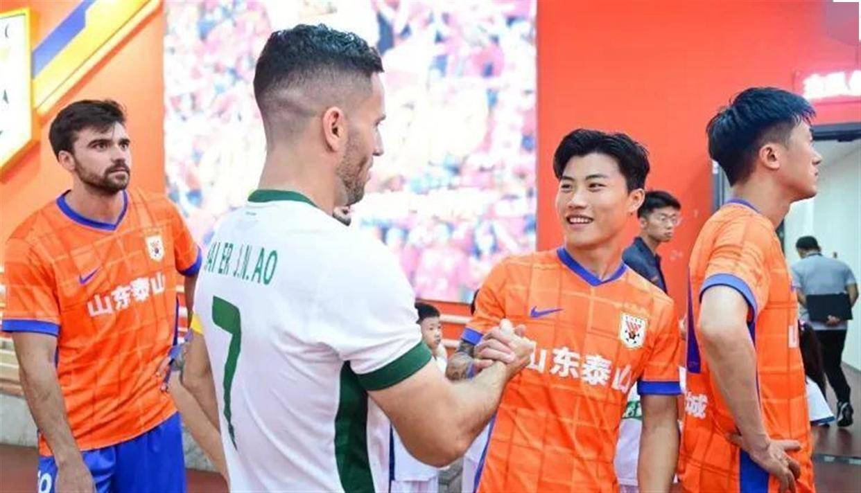 爱游戏入口 -关于赛后山东男篮豪取连胜——荷甲节点到来,球迷炸锅,赛季目标并未改变的信息